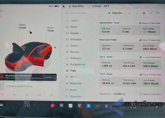 5YJ3E1EC8NF278564: 75311575