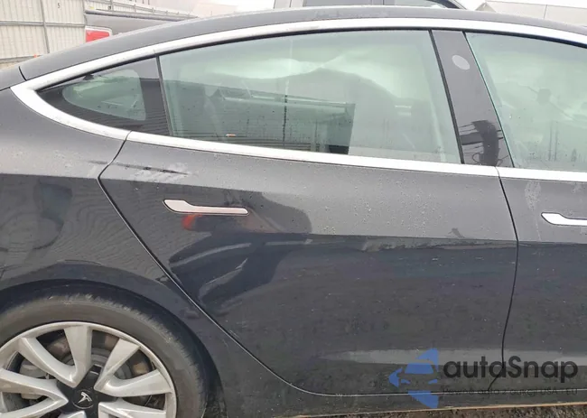 5YJ3E1EA4LF709249: 78146295