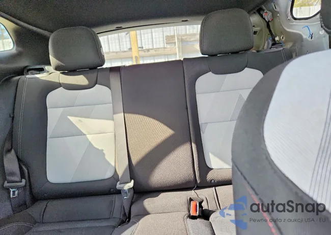 KL77LGEP3SC334039: 76752715