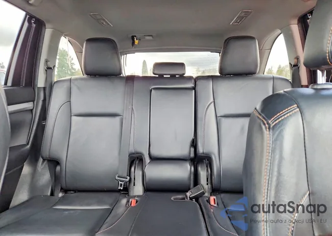 5TDJZRFHXKS567697: 78149695