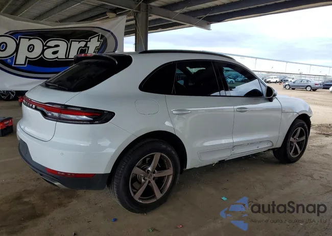 WP1AA2A57MLB16418: 78564255