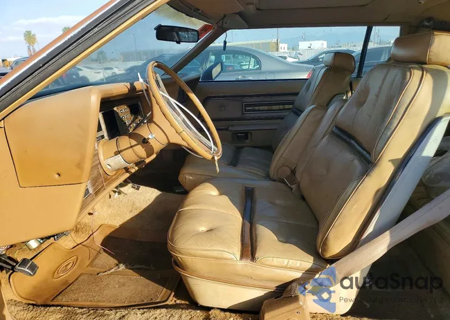 5Y89A808869: 76641935