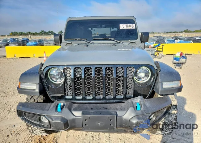 1C4JJXN69PW691477: 76770145