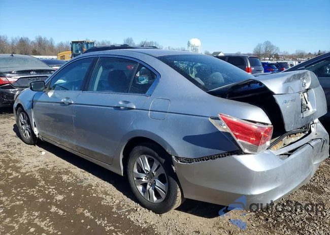 1HGCP2F4XAA092679: 77064825