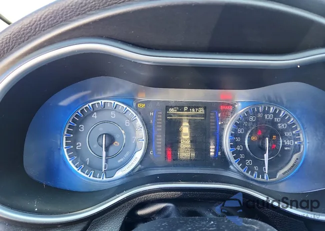 1C3CCCAB7FN575282: 76952575