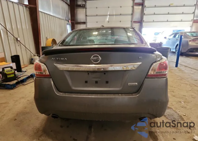 1N4AL3AP5FC486374: 77011095