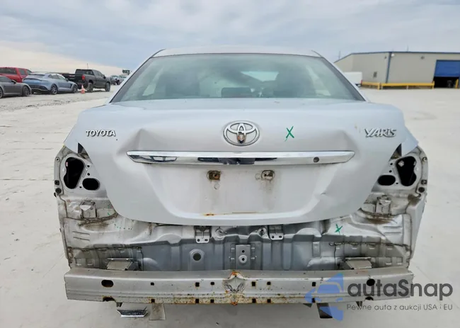 JTDBT4K36B1401192: 77097035