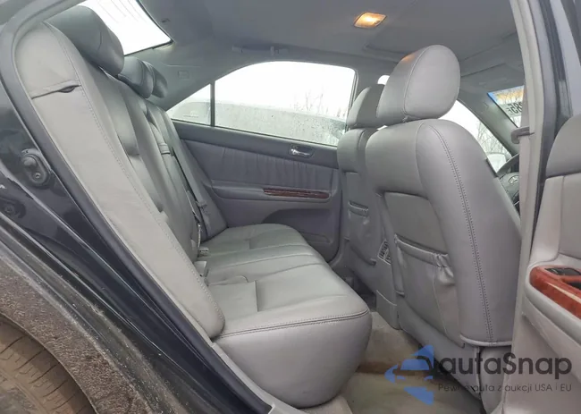 4T1BE30K06U674580: 77294885