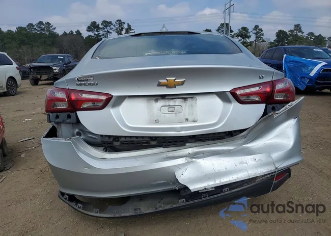 1G1ZD5ST1LF107908: 77339975