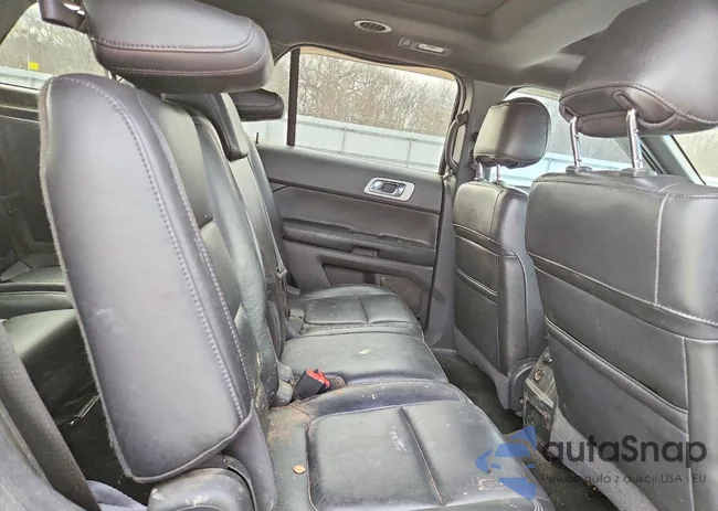 1FMHK7D88BGA79459: 77391425