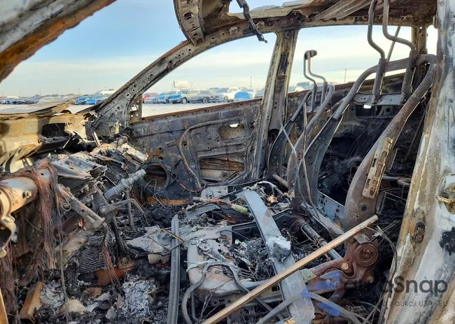 JTMWFREV7FD066497: 76463955