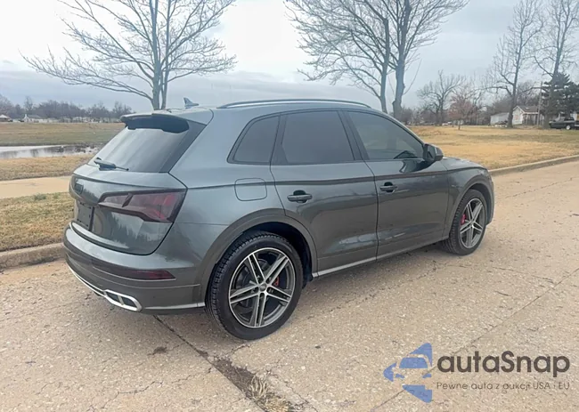 WA1C4AFY9J2150435: 77829245