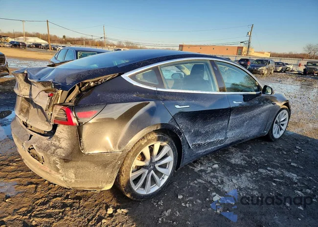 5YJ3E1EBXJF071255: 75994505