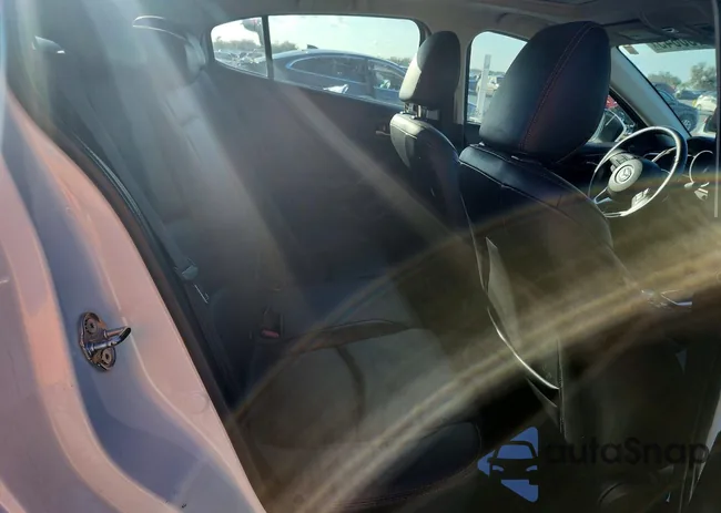 JM1BM1X78G1305000: 78100845