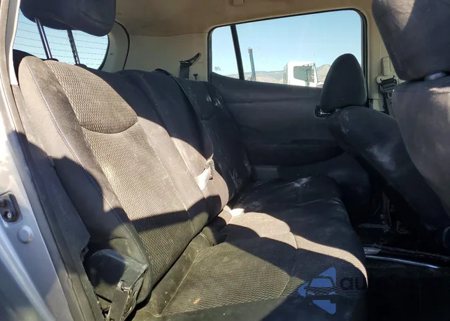 1N4AZ0CP5GC302479: 77339345