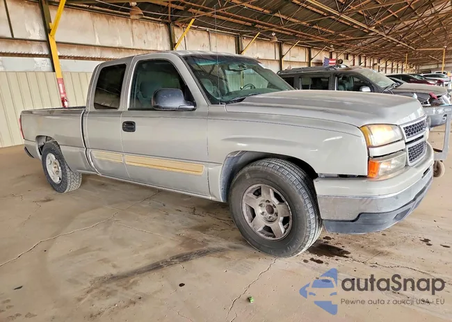 2GCEC19V861113905: 77696825