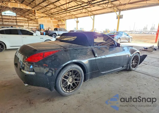 JN1AZ36A65M752445: 78376255