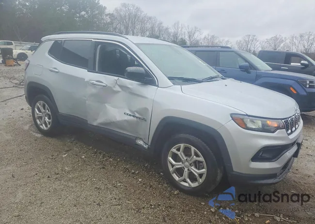 3C4NJDBN1RT113684: 79262255