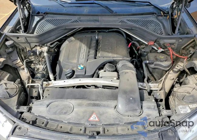 5UXKR0C51F0K52305: 78928095