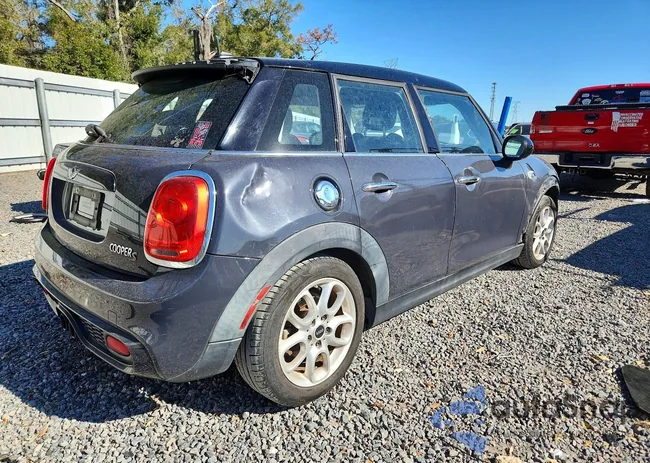 WMWXU3C57F2B59235: 74781435