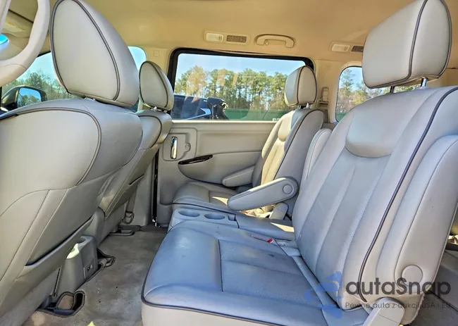 JN8AE2KP9B9005230: 77683975