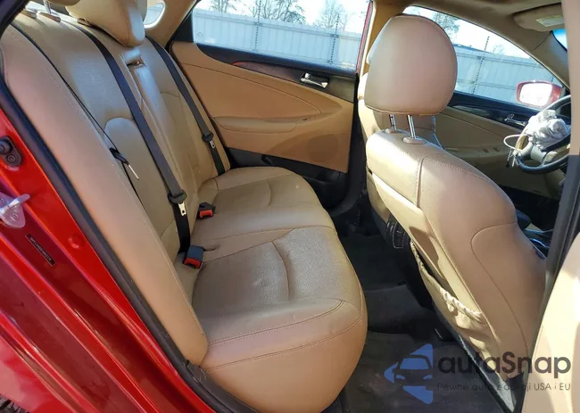 5NPEC4AB1EH943724: 77326615