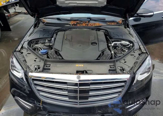 WDDUG8DB2KA454986: 78231015