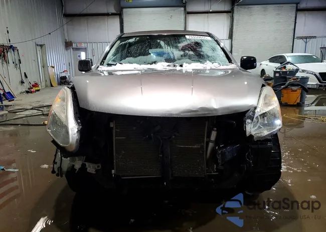 JN8AS58V68W143608: 76999655