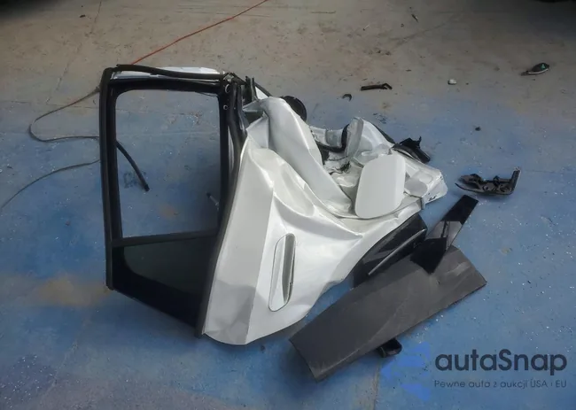 1V25MPE88RC009413: 75762995