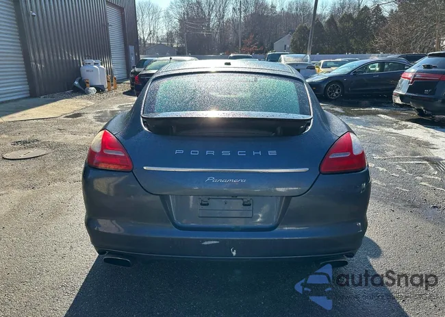 WP0AA2A77DL010215: 78409465