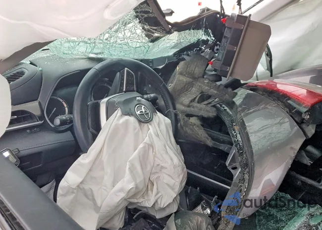 5TDGZRBHXNS226983: 77106755