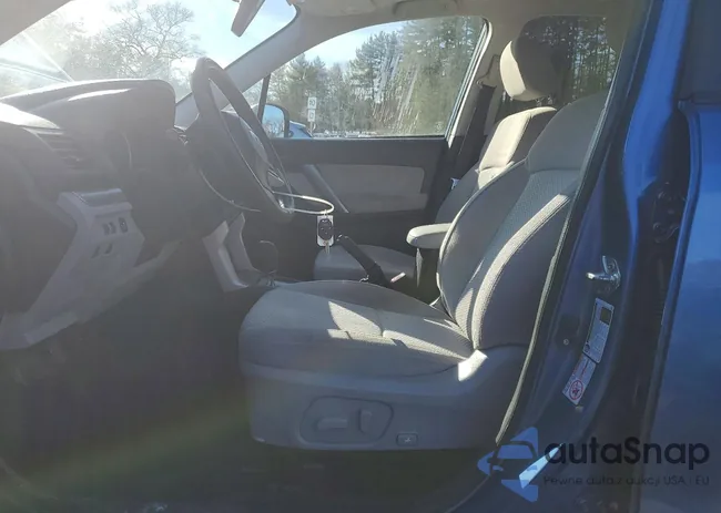 JF2SJADC1FH406798: 76976935