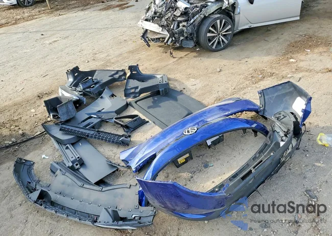 WVGUNPE25MP060564: 76711375