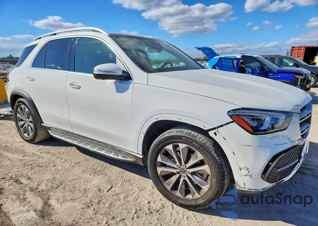 4JGFB4JB3PA884737: 76961795