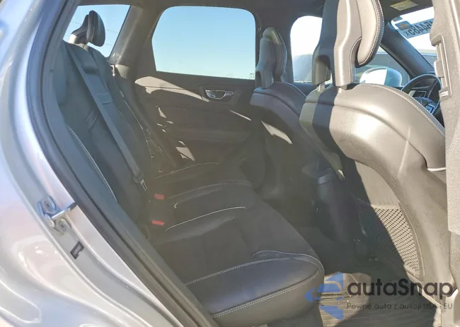 LYVA22RM3JB100937: 74454485