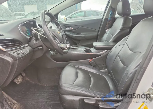 1G1RD6S56GU136295: 77187825