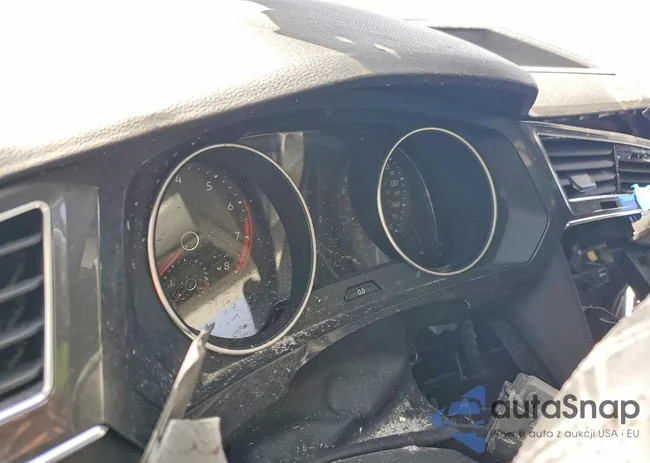 3VV1B7AX4KM084053: 77928795