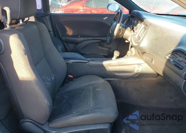 2C3CDZAG5FH793886: 78268745