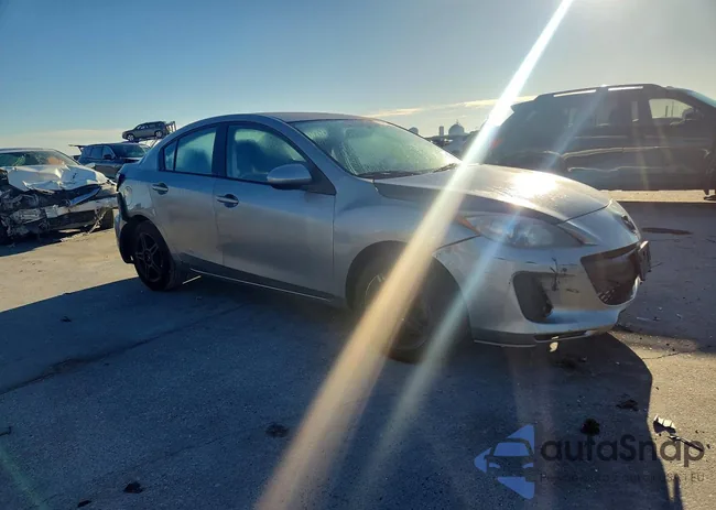 JM1BL1U7XD1715526: 75798465