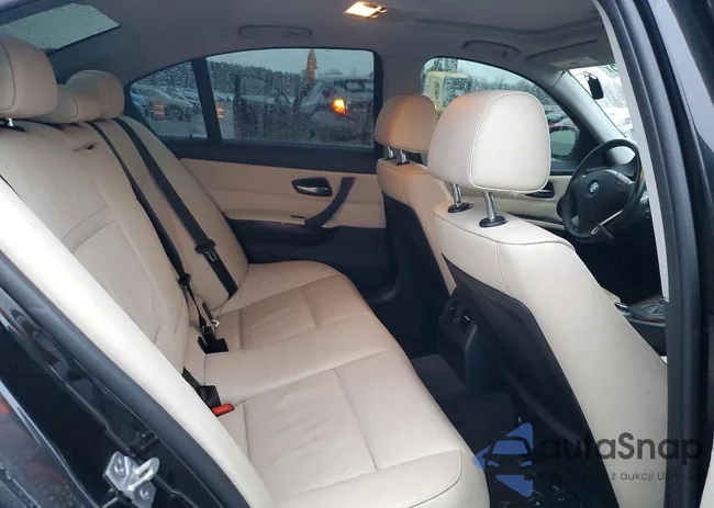 WBAPN7C51BF184099: 75632425