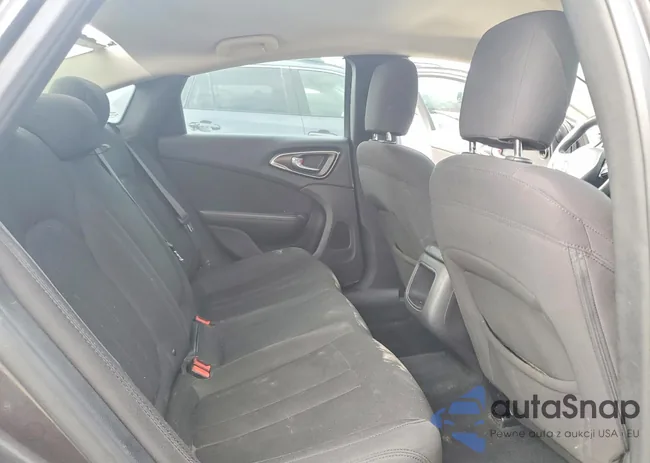 1C3CCCAB3FN738834: 76989505