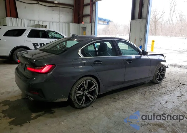 3MW5P9J08M8B94760: 77653015