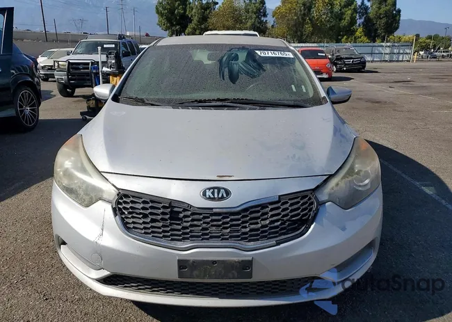 KNAFK4A65G5588194: 74079025