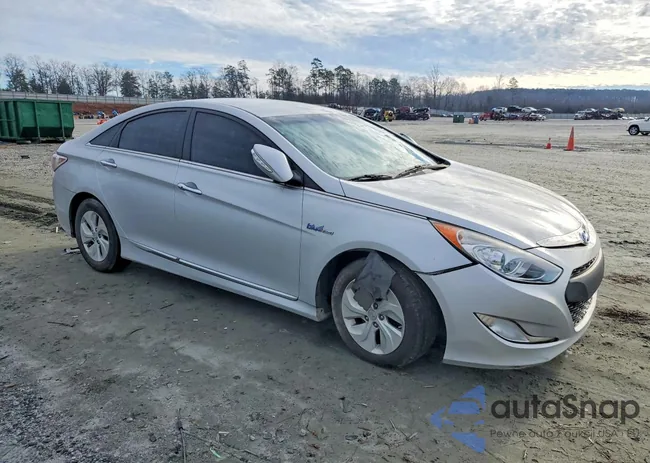 KMHEC4A41FA131653: 77863165