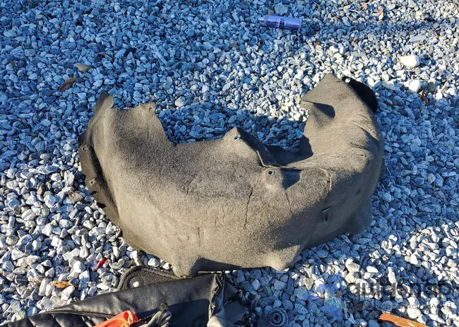 2C4RC1FG7LR122034: 75201095