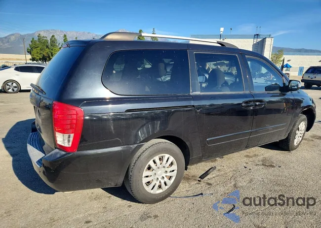 KNDMG4C78C6414996: 77618185