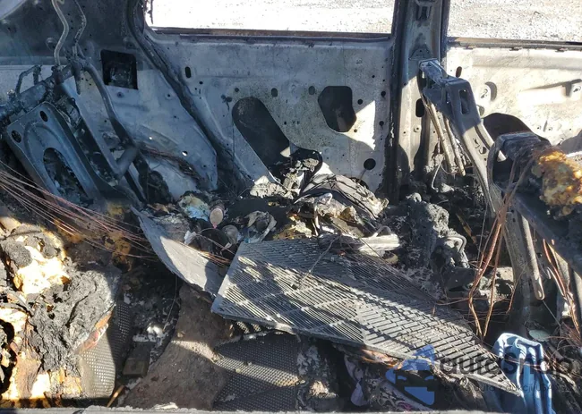 2CNFLEEC0B6463196: 78909475