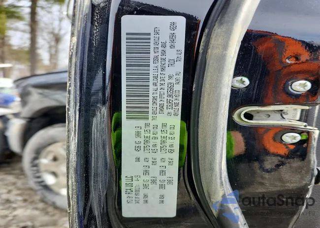 3C6UR5FJ8KG560620: 75001235