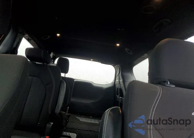 2C4RC1FG5LR150222: 74966985