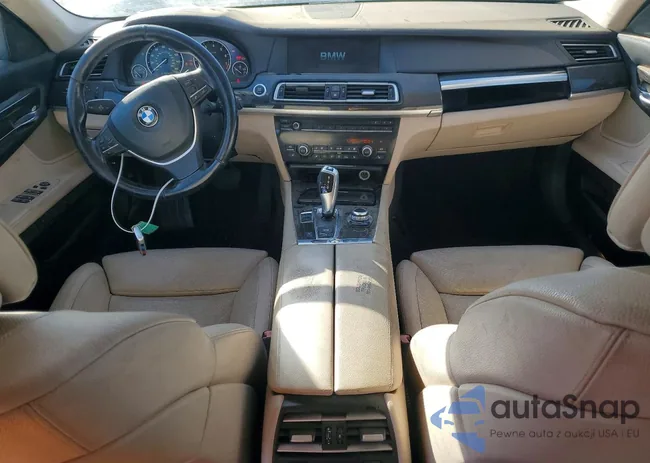 WBAKB4C52CC576903: 76164075